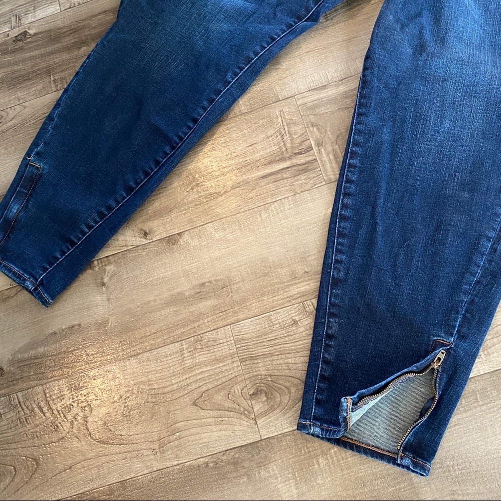 AE Curvy Highest Rise Jeggings size 22 - Picture 4 of 8